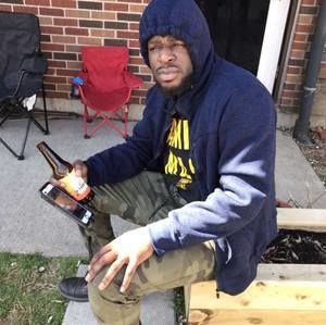 Meet your Posher, Babou